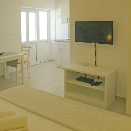 Apartments Mare Primošten Esterno foto