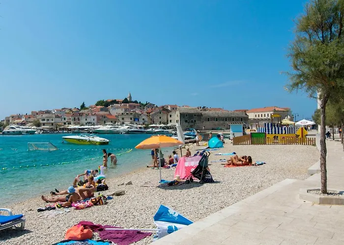 Apartments Mare